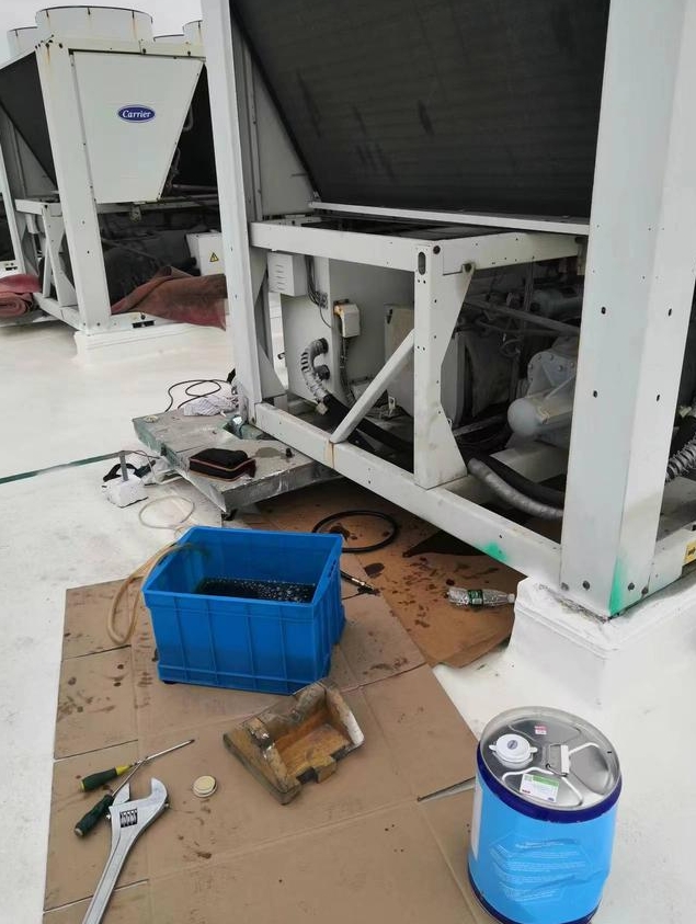 中央空调积累的细菌容易空气污染室内环境