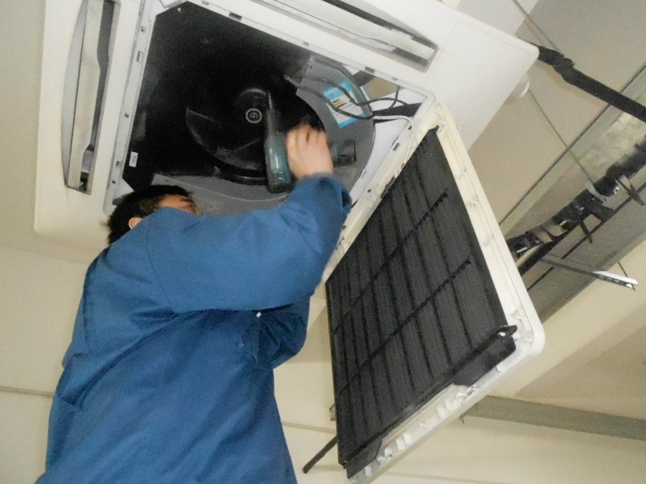 中央空调维保清洗