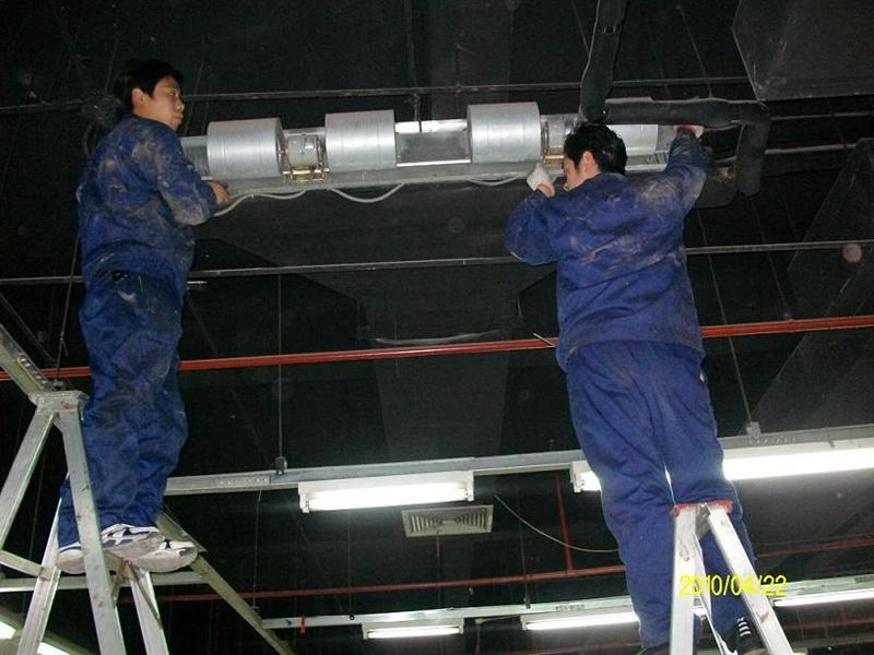 中央空调风机盘管清洗方法-怎么清洗空调内部风机盘管-风机盘管如何清洗-风机盘管怎么清洗